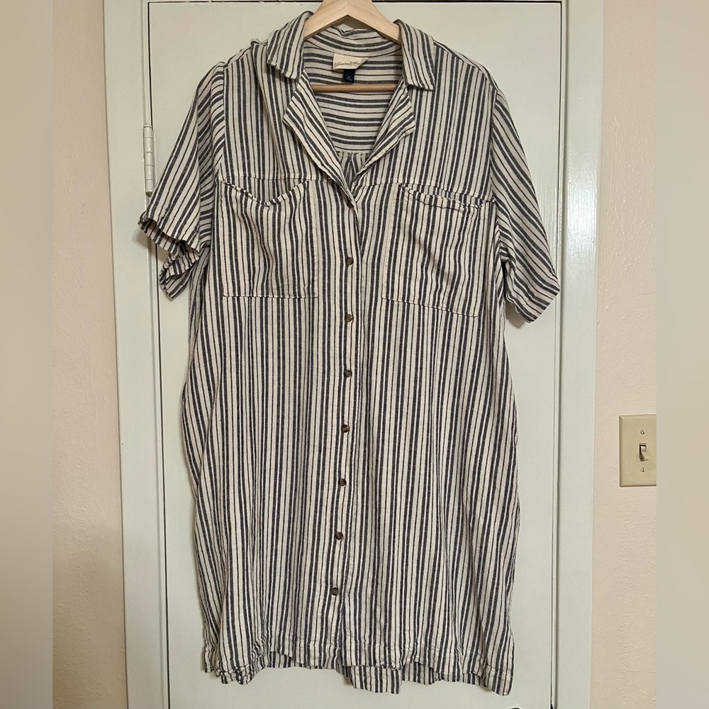 Women’s Short Sleeve Button-Front Shirtdress- Universal Thread Cream Striped